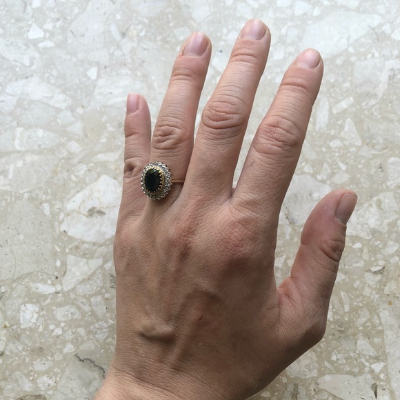 Vintage Sapphire Diamond Halo Yellow Gold Ring - Picture 3 of 11